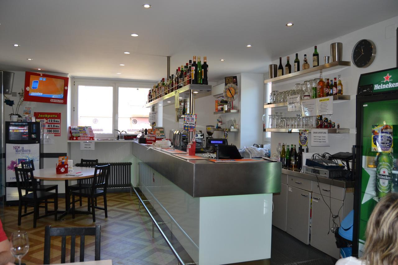 Osteria Centrale Cadenazzo Exterior foto